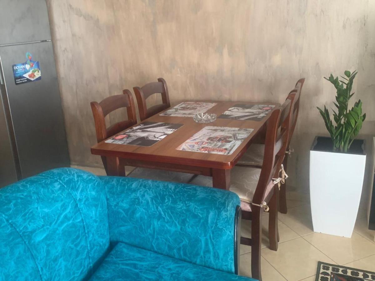 Guest House Fier Zewnętrze zdjęcie